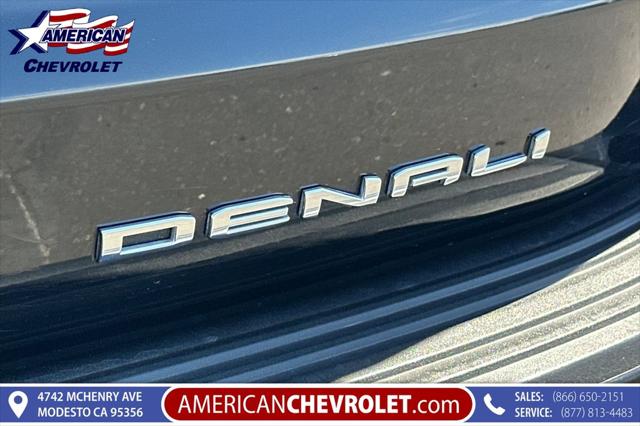 2023 GMC Yukon 4WD Denali