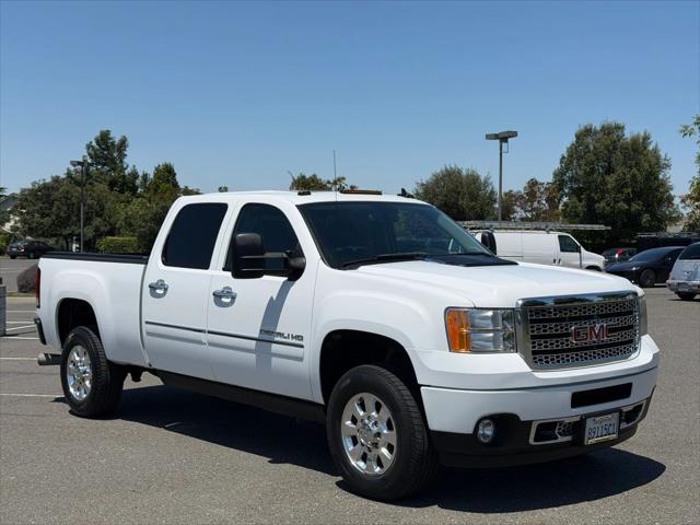2011 GMC Sierra 3500HD Denali
