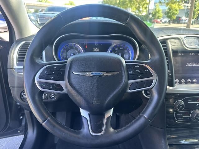 2017 Chrysler 300 Limited