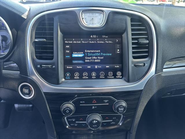 2017 Chrysler 300 Limited