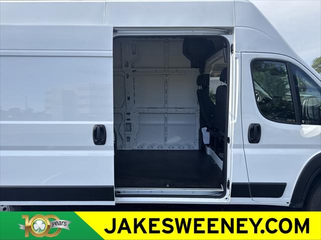 2026 Ram ProMaster Cargo Van Tradesman Super High Roof 159" WB EXT w/Pass Seat