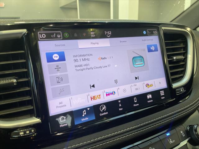 2025 Chrysler Pacifica Limited