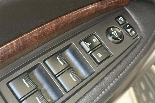 2017 Acura MDX w/Technology Package