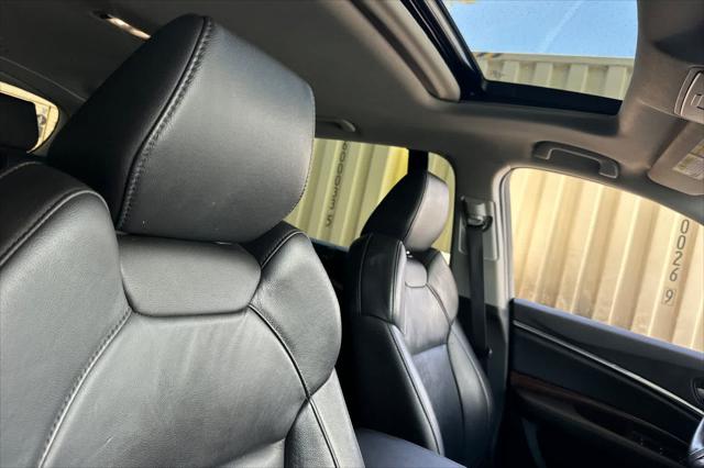 2017 Acura MDX w/Technology Package