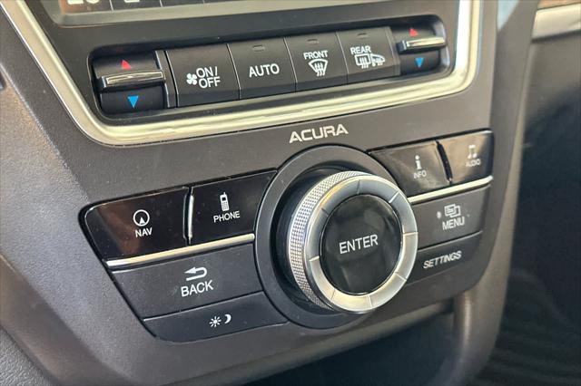 2017 Acura MDX w/Technology Package