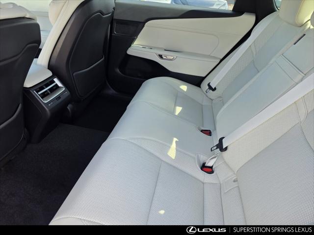 2026 Lexus ES 350 Premium