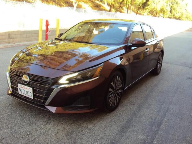 2023 Nissan Altima SV FWD for sale in Covina, CA