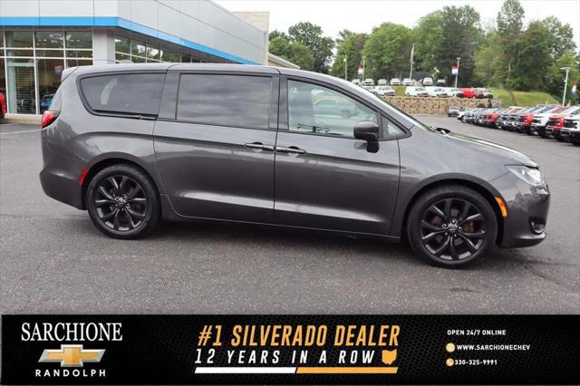 2018 Chrysler Pacifica Touring Plus for sale in Randolph, OH