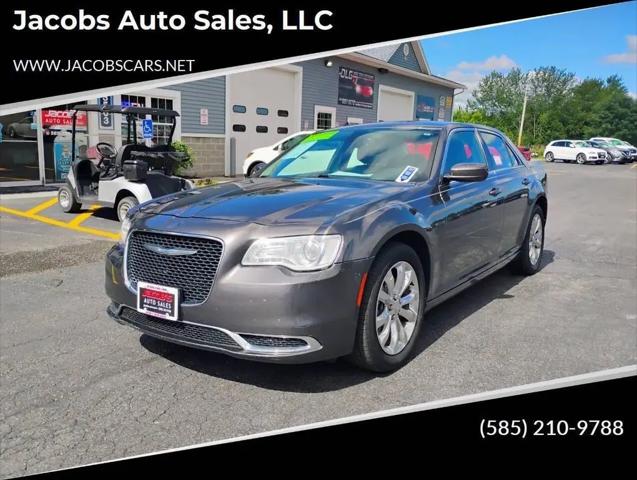2015 Chrysler 300 Limited for sale in Spencerport, NY