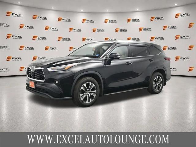 2022 Toyota Highlander XLE for sale in Hightstown, NJ