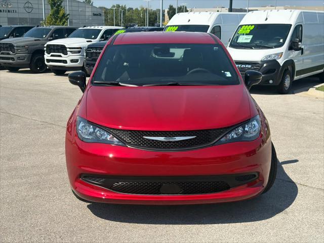 2027 Chrysler Pacifica PACIFICA LX