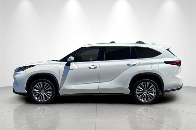 2020 Toyota Highlander Hybrid Platinum
