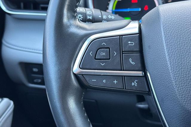 2020 Toyota Highlander Hybrid Platinum