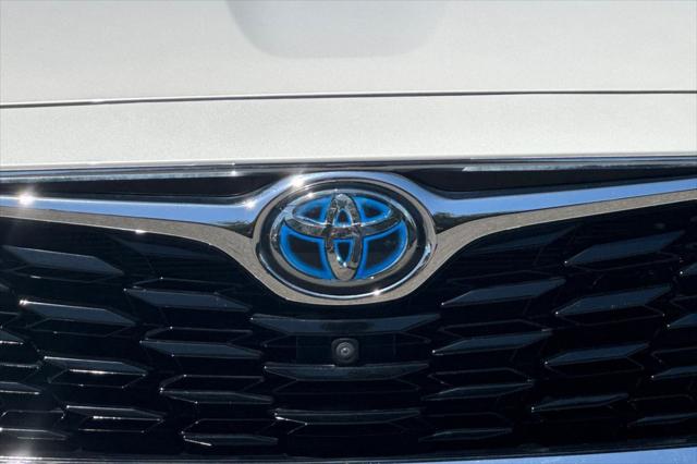 2020 Toyota Highlander Hybrid Platinum