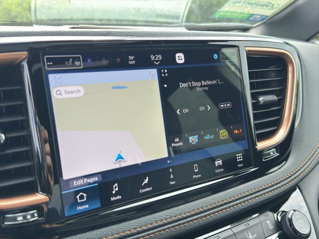 2027 Chrysler Pacifica Pinnacle