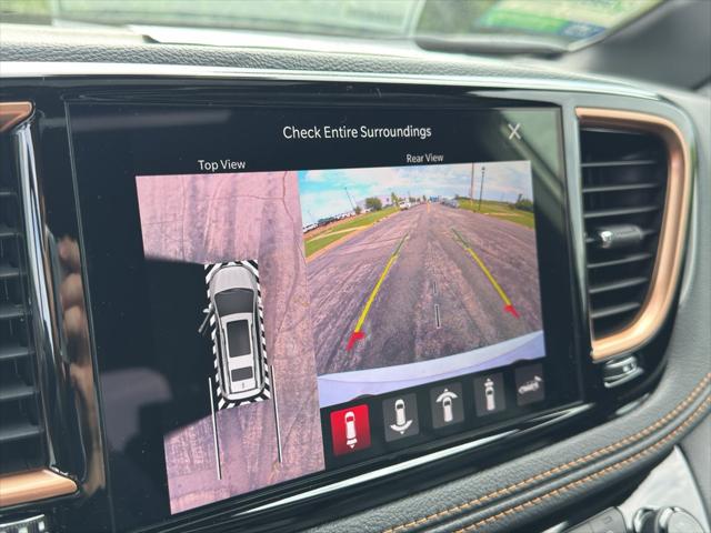 2027 Chrysler Pacifica Pinnacle