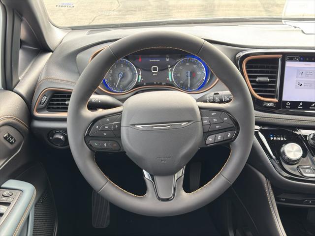 2027 Chrysler Pacifica Pinnacle