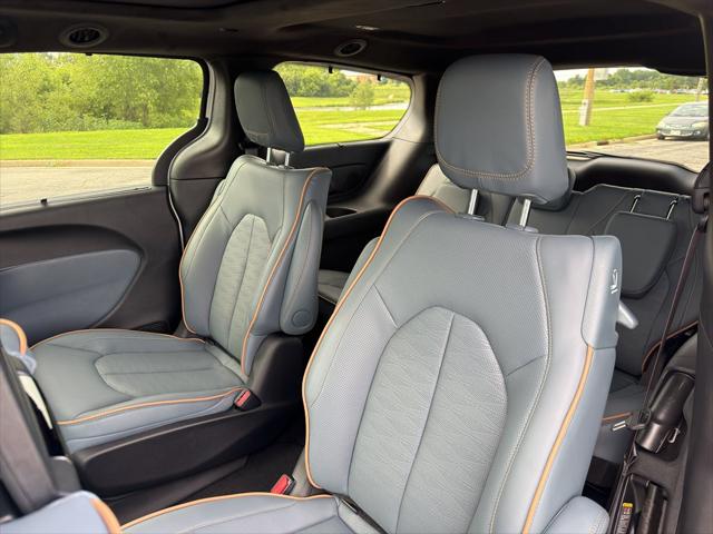 2027 Chrysler Pacifica Pinnacle