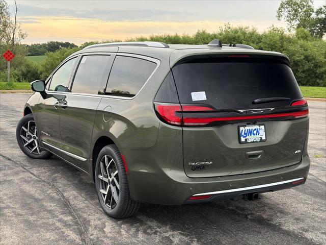 2027 Chrysler Pacifica Pinnacle