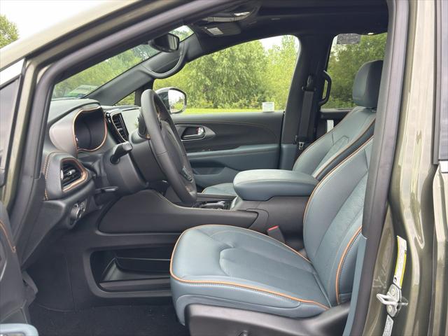 2027 Chrysler Pacifica Pinnacle