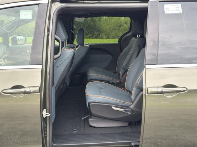 2027 Chrysler Pacifica Pinnacle