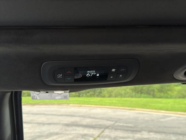 2027 Chrysler Pacifica Pinnacle