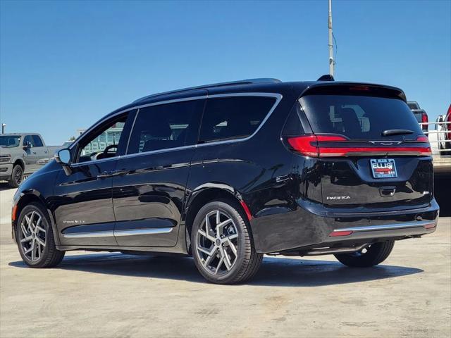 2027 Chrysler Pacifica PACIFICA PINNACLE AWD