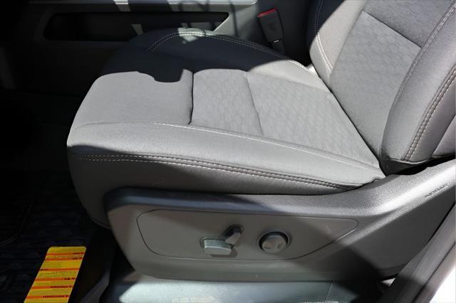 2026 Ram 1500 Lone Star Crew Cab 4x4 57 Box