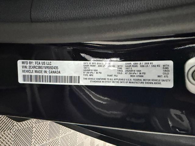 2027 Chrysler Pacifica Select