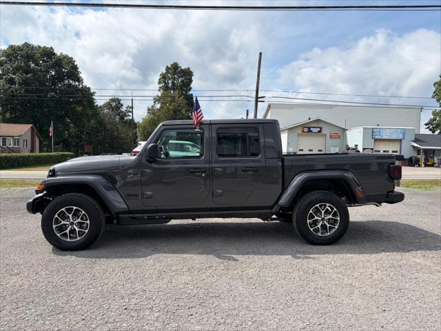 2026 Jeep Gladiator GLADIATOR SPORT S 4X4 2026 Jeep Gladiator GLADIATOR SPORT S 4X4