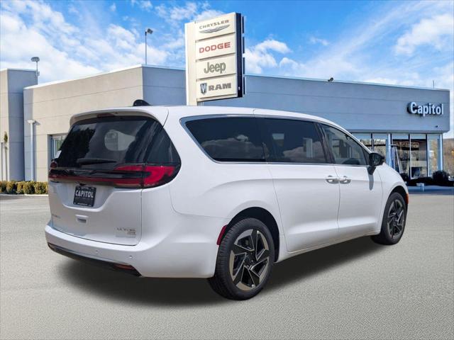 2027 Chrysler Pacifica PACIFICA LIMITED AWD 2027 Chrysler Pacifica PACIFICA LIMITED AWD