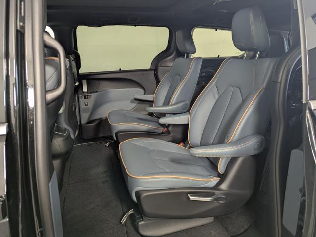 2027 Chrysler Pacifica Pinnacle