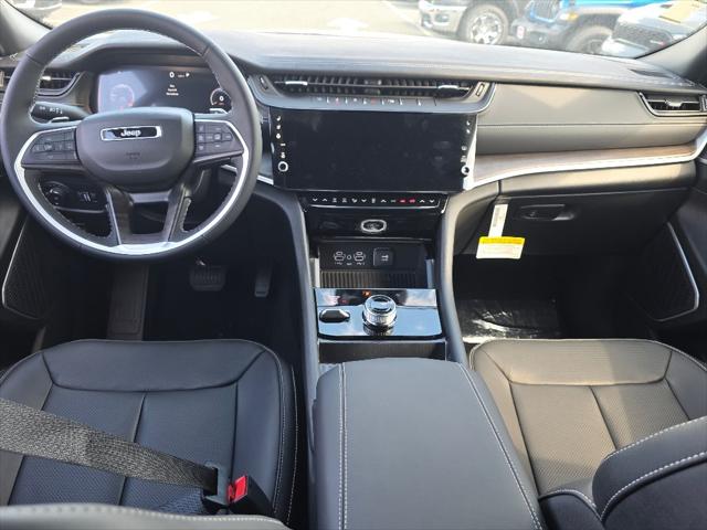 2026 Jeep Grand Cherokee GRAND CHEROKEE LIMITED RESERVE 4X4