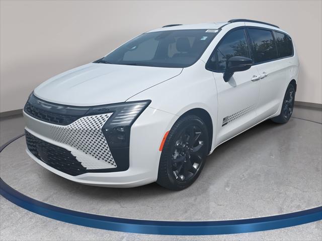 2027 Chrysler Pacifica PACIFICA SELECT