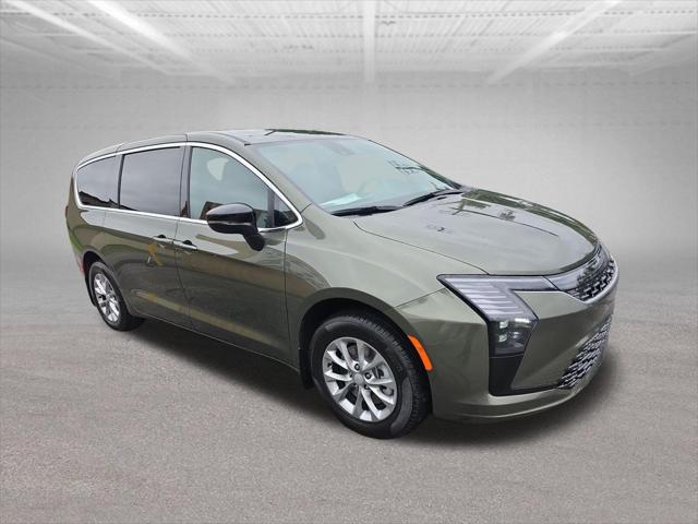 2027 Chrysler Pacifica Select