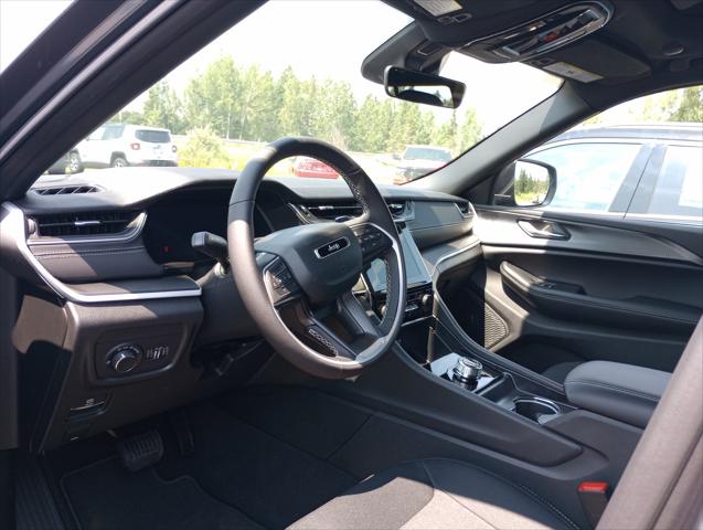 2026 Jeep Grand Cherokee GRAND CHEROKEE LAREDO X 4X4 2026 Jeep Grand Cherokee GRAND CHEROKEE LAREDO X 4X4