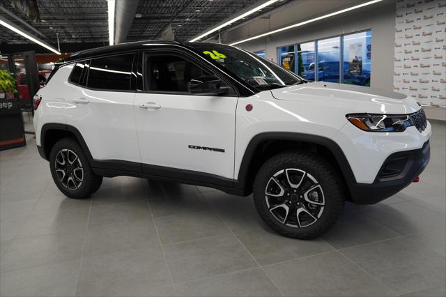 2026 Jeep Compass COMPASS TRAILHAWK 4X4 2026 Jeep Compass COMPASS TRAILHAWK 4X4