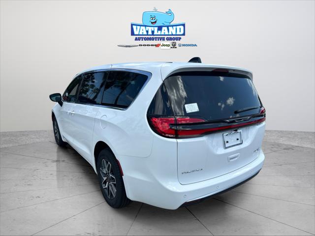 2027 Chrysler Pacifica PACIFICA LIMITED AWD
