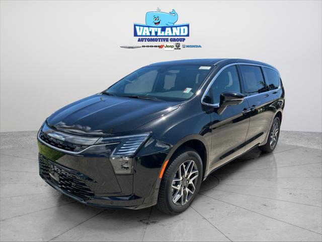 2027 Chrysler Pacifica PACIFICA LIMITED AWD