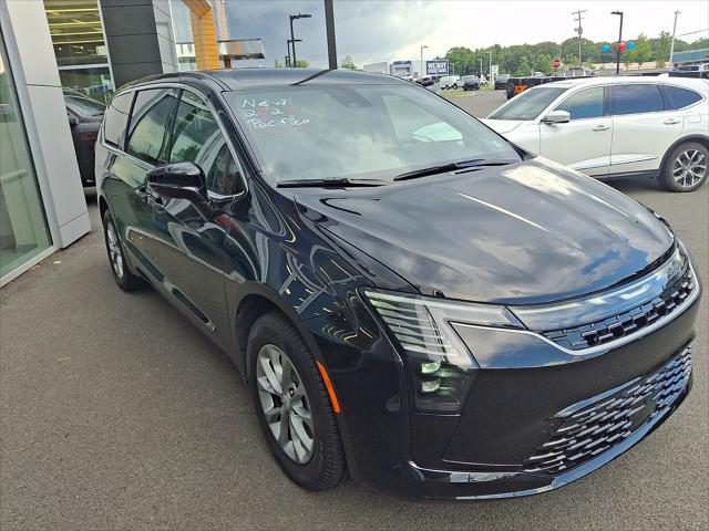 2027 Chrysler Pacifica PACIFICA SELECT AWD 2027 Chrysler Pacifica PACIFICA SELECT AWD