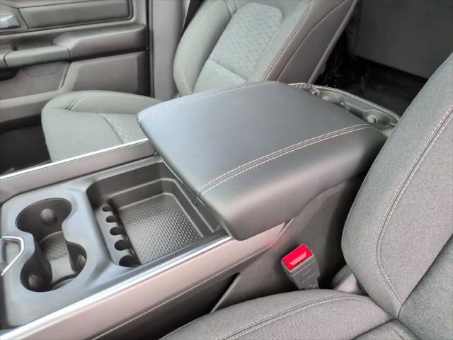 2026 Ram 1500 Express Crew Cab 4x4 57 Box