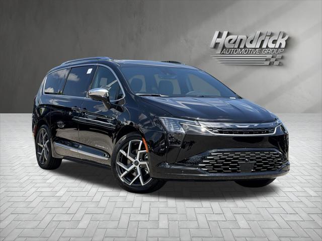 2027 Chrysler Pacifica Pinnacle