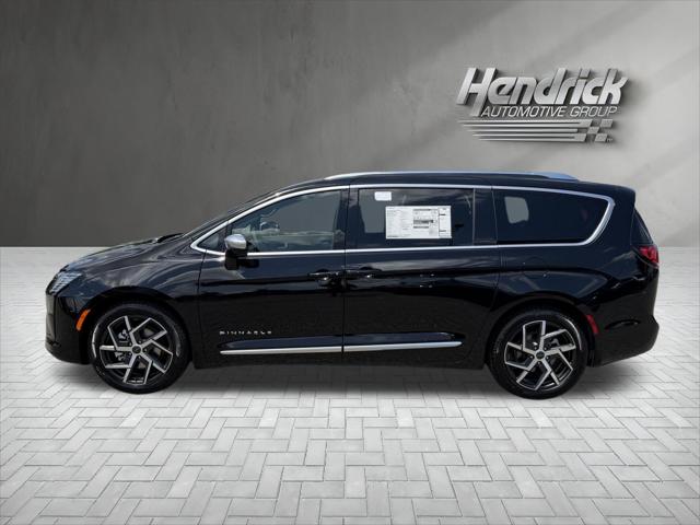 2027 Chrysler Pacifica Pinnacle