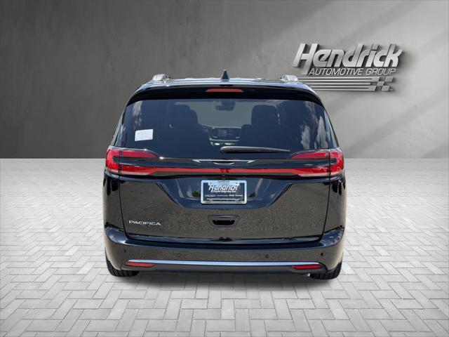 2027 Chrysler Pacifica Pinnacle
