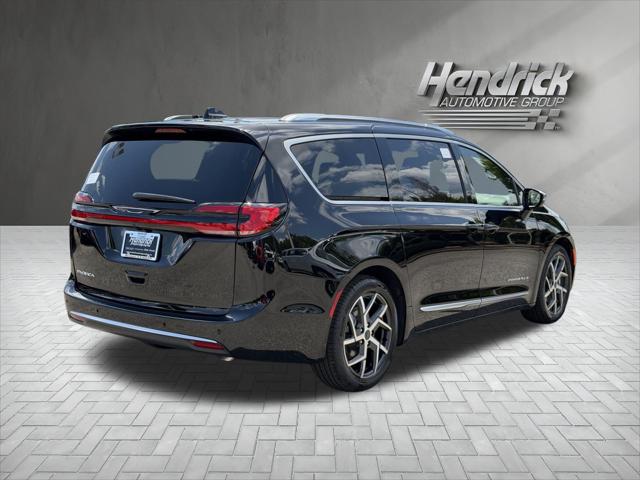 2027 Chrysler Pacifica Pinnacle