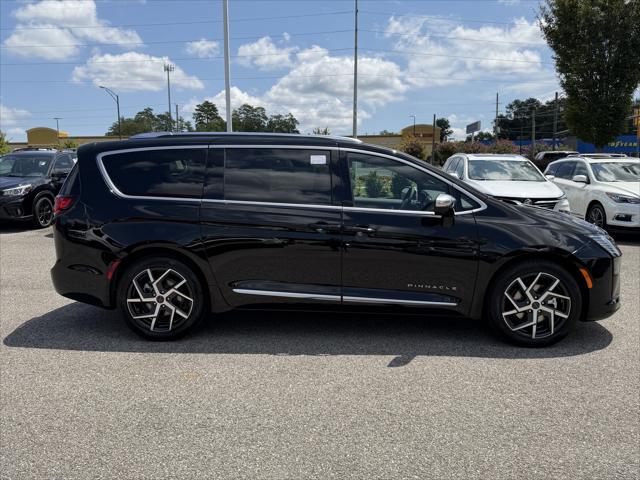 2027 Chrysler Pacifica Pinnacle