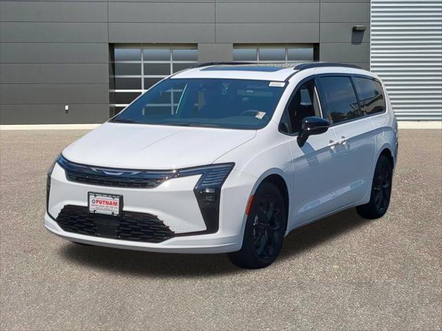 2027 Chrysler Pacifica Limited