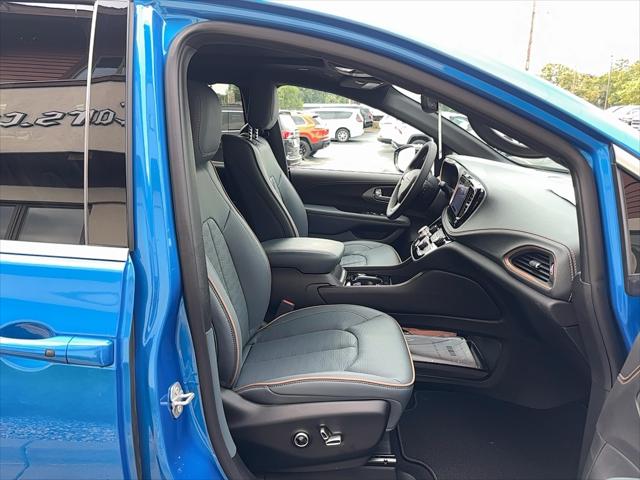 2027 Chrysler Pacifica Pinnacle