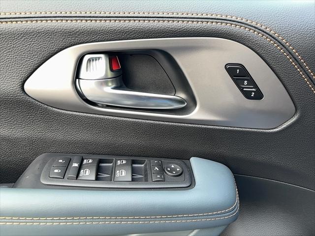 2027 Chrysler Pacifica Pinnacle