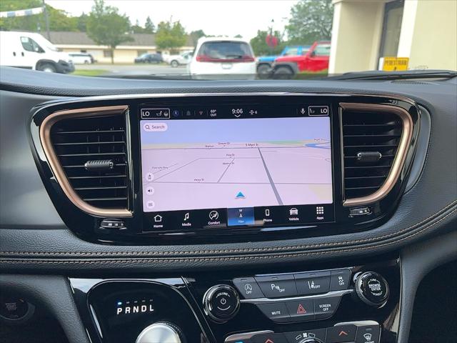 2027 Chrysler Pacifica Pinnacle